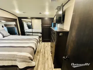 2022 Jayco Eagle 321RSTS RV Photo 4