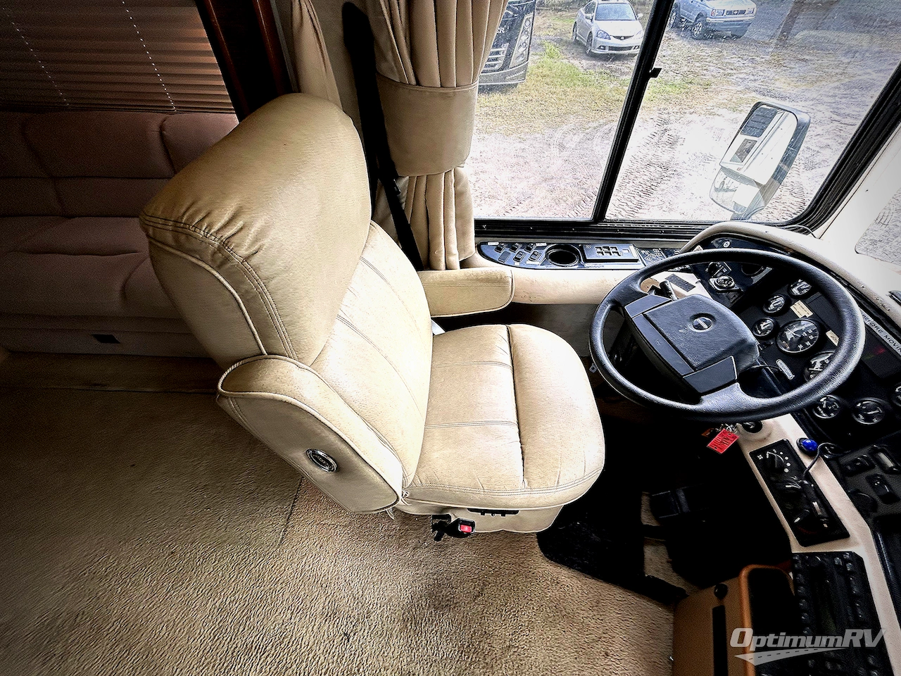 2006 Fleetwood Bounder Diesel 39Z Photo 4