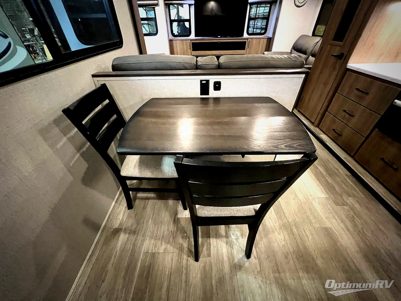 2023 Grand Design Imagine 3100RD Photo 4