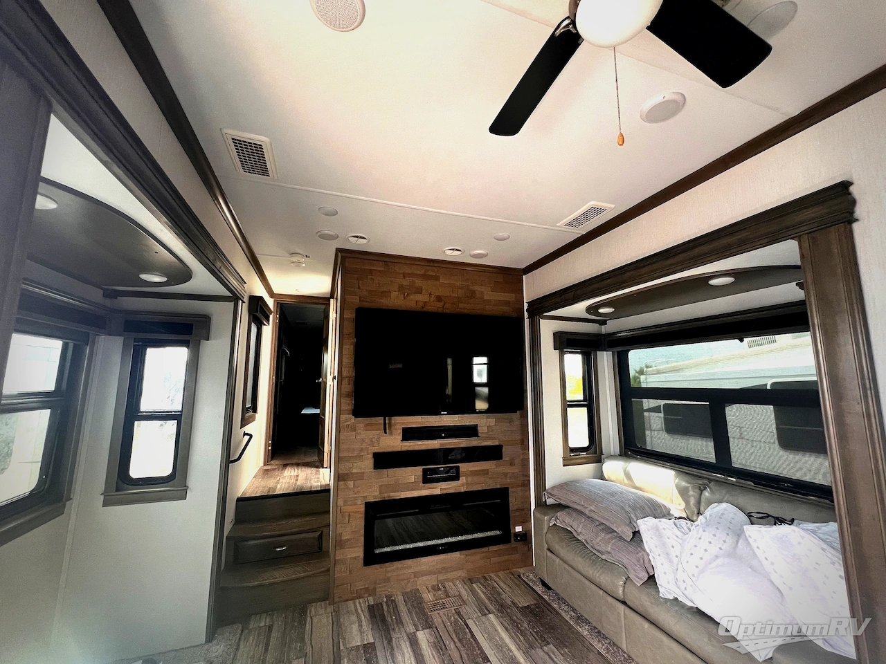 2021 Forest River RiverStone 391FSK Photo 4