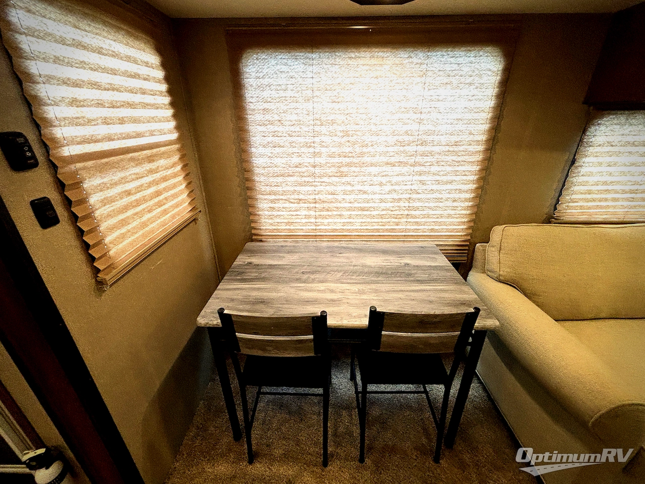 2017 Grand Design Reflection 337RLS Photo 18