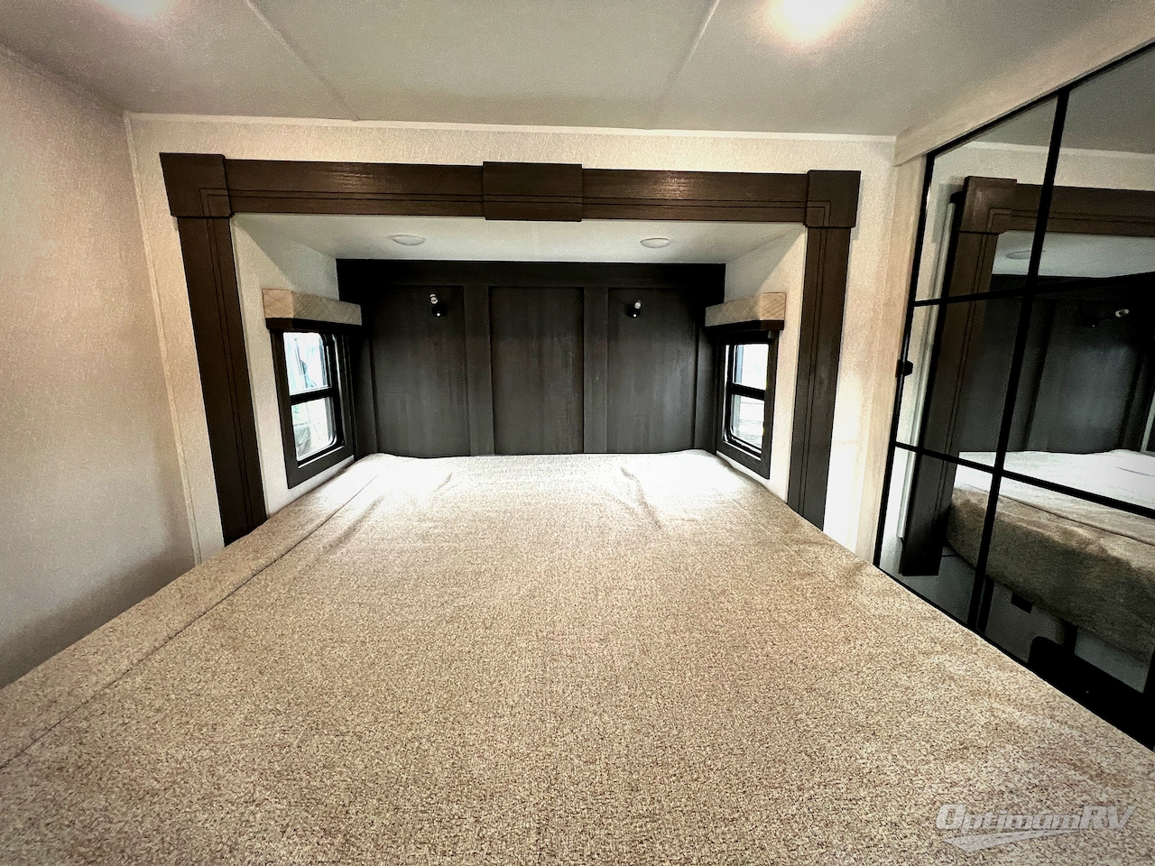 2026 East To West Ahara 383UR Photo 26