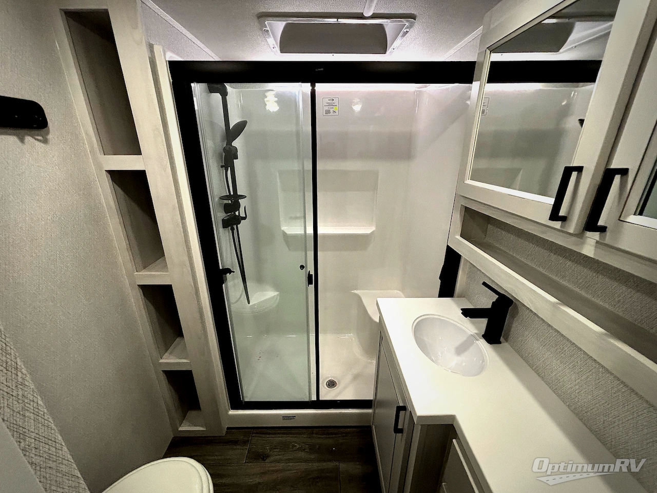 2026 East To West Ahara 383UR Photo 12