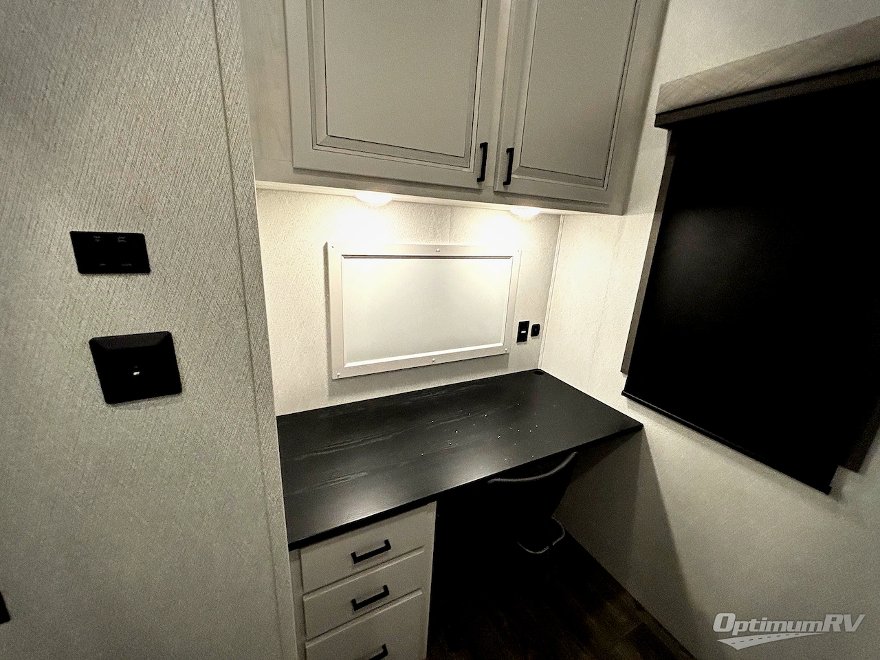 2026 East To West Ahara 383UR Photo 16