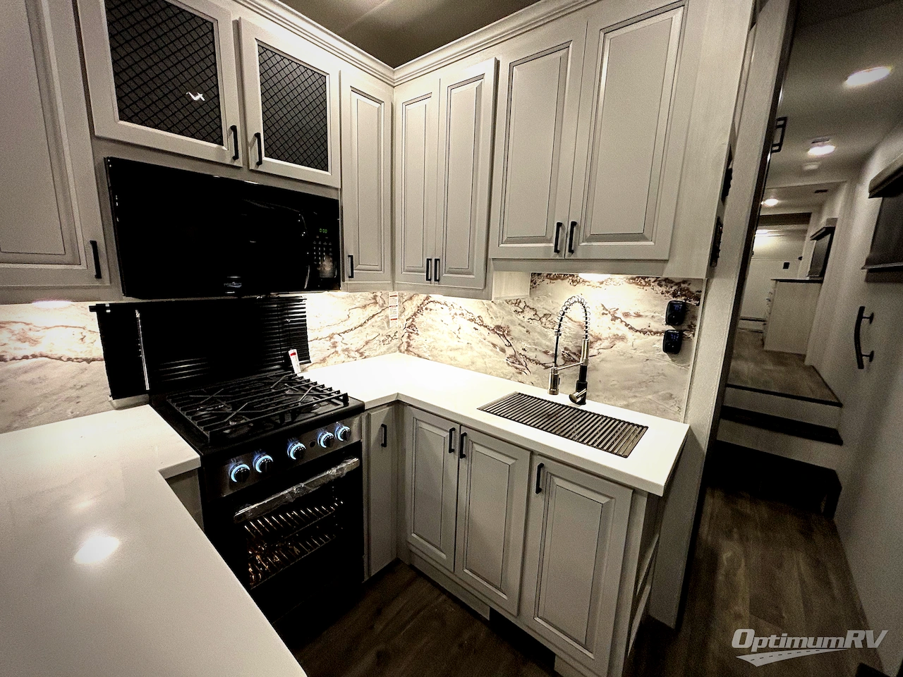 2026 East To West Ahara 383UR Photo 17