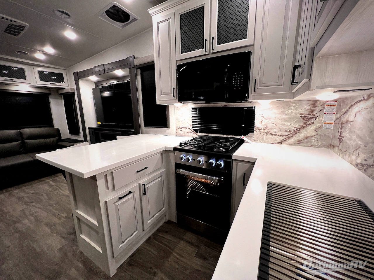 2026 East To West Ahara 383UR Photo 20