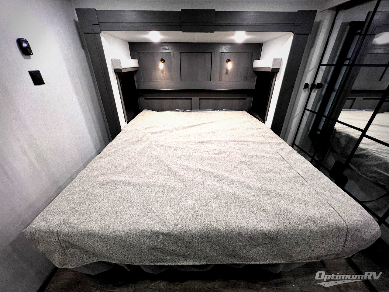 2026 East To West Ahara 383UR Photo 51