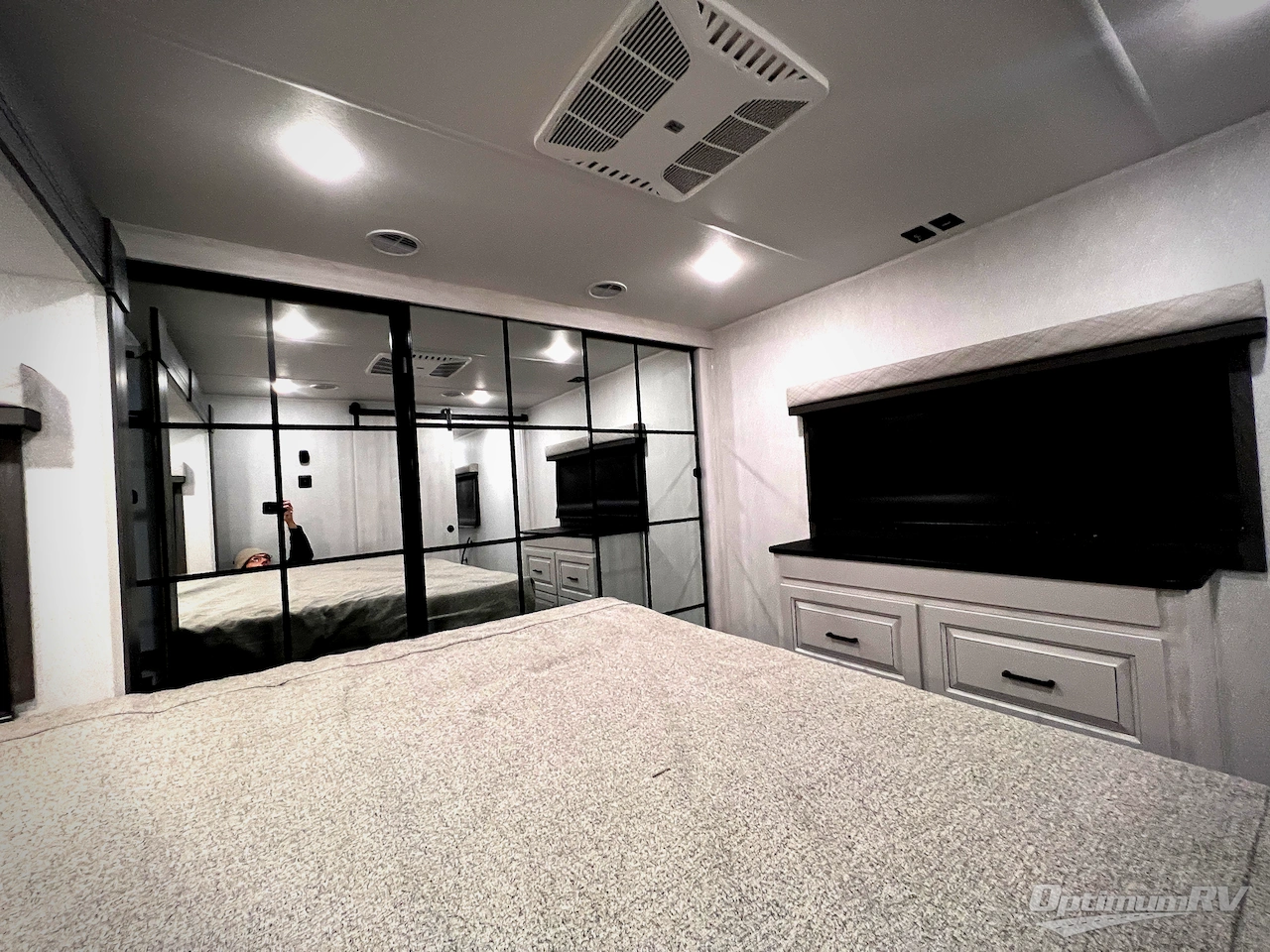 2026 East To West Ahara 383UR Photo 52