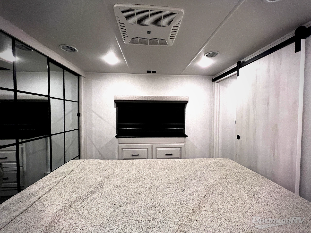 2026 East To West Ahara 383UR Photo 54