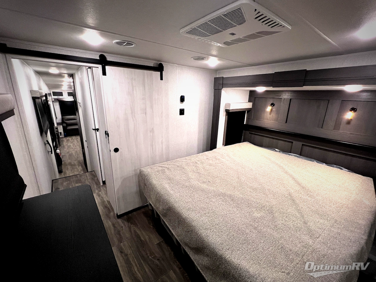 2026 East To West Ahara 383UR Photo 59