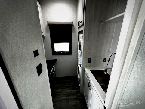 2026 East To West Ahara 383UR RV Photo 3