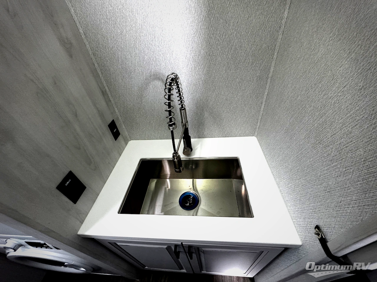 2026 East To West Ahara 383UR Photo 16