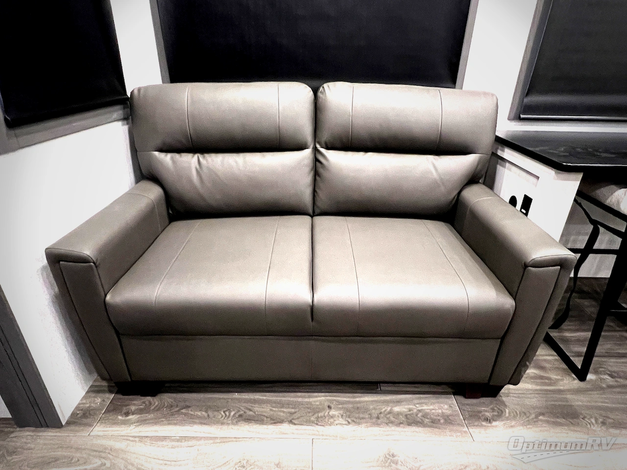 2026 East To West Ahara 395FB Photo 41