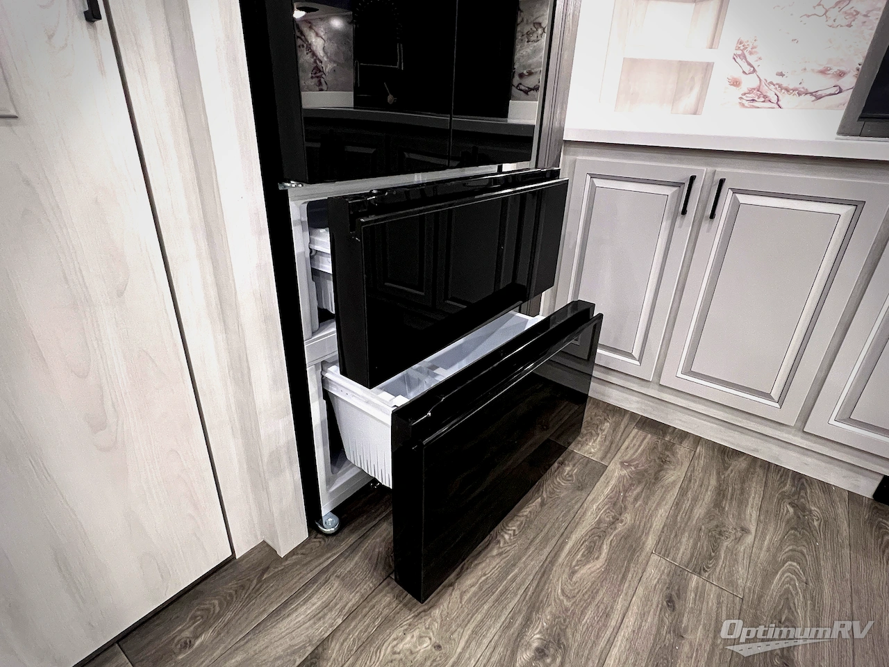 2026 East To West Ahara 395FB Photo 12