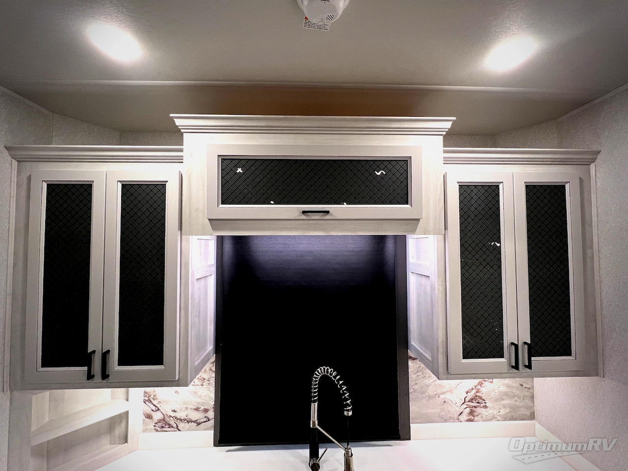 2026 East To West Ahara 395FB Photo 15