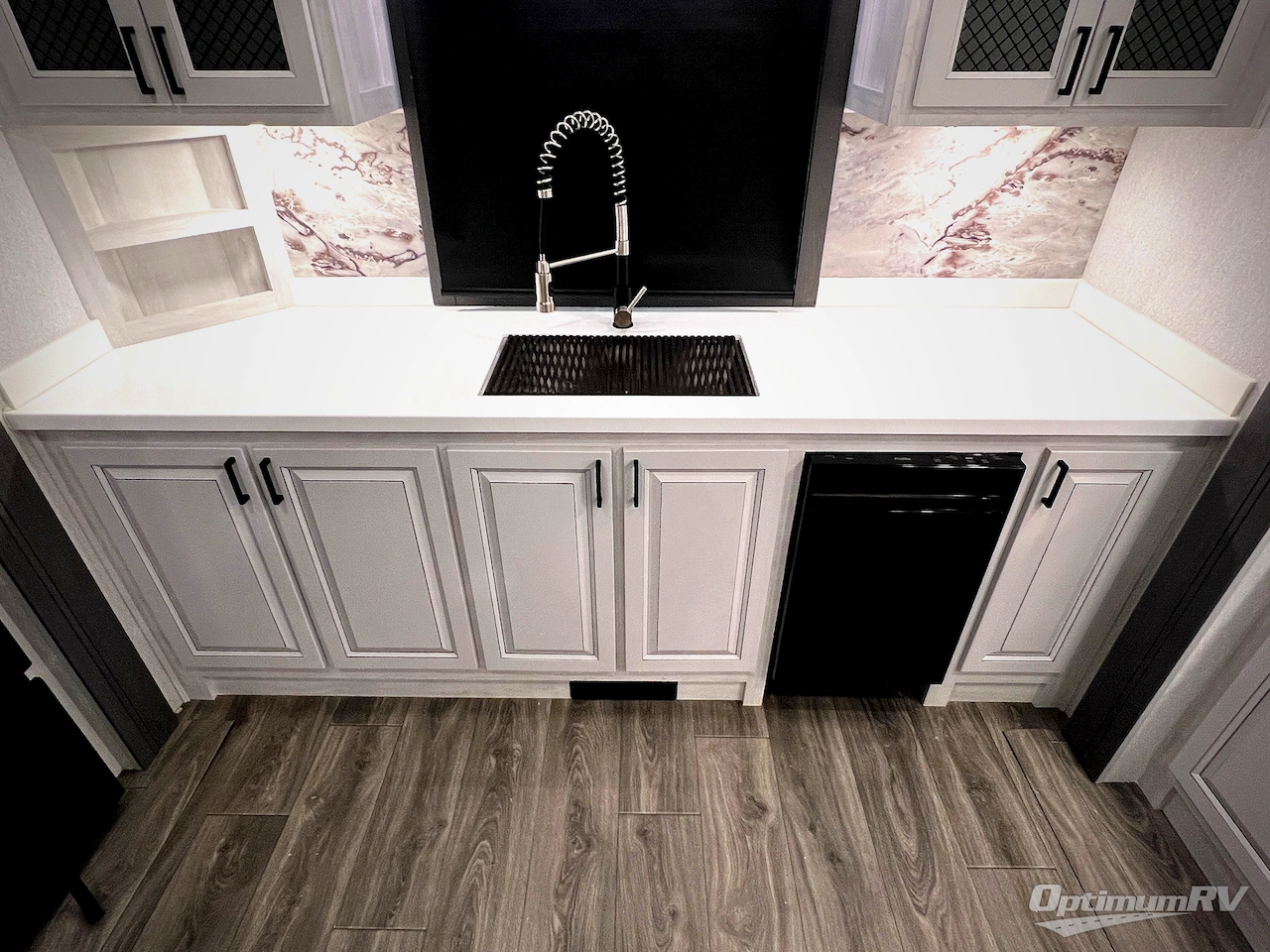 2026 East To West Ahara 395FB Photo 16