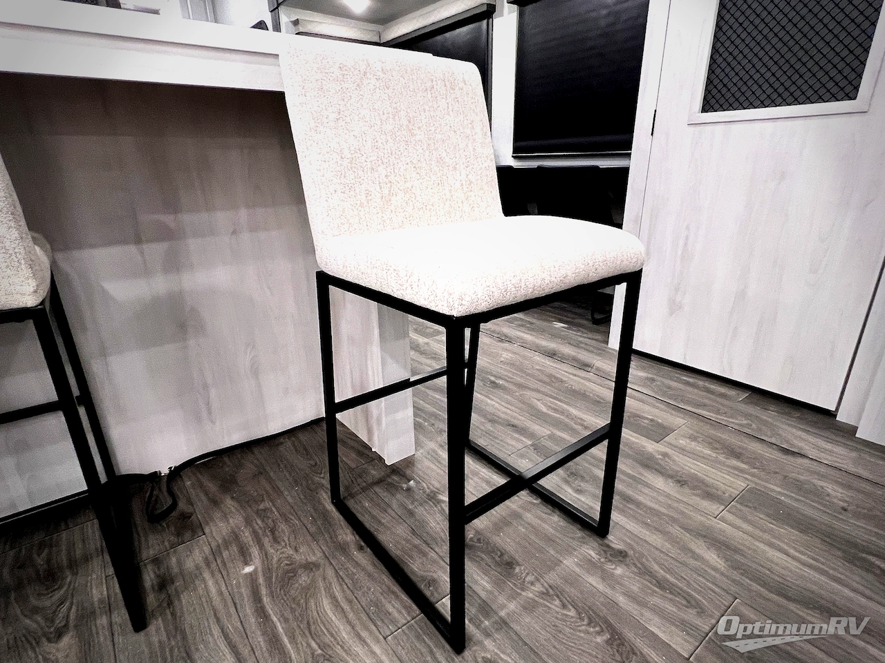 2026 East To West Ahara 395FB Photo 29