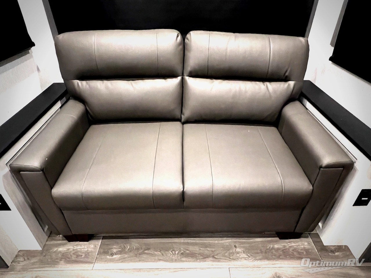 2026 East To West Ahara 395FB Photo 38