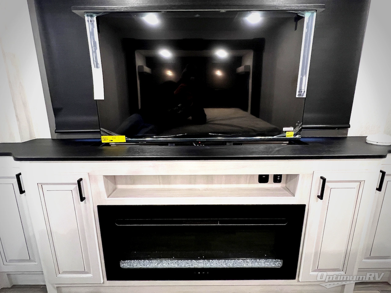 2026 East To West Ahara 395FB Photo 63