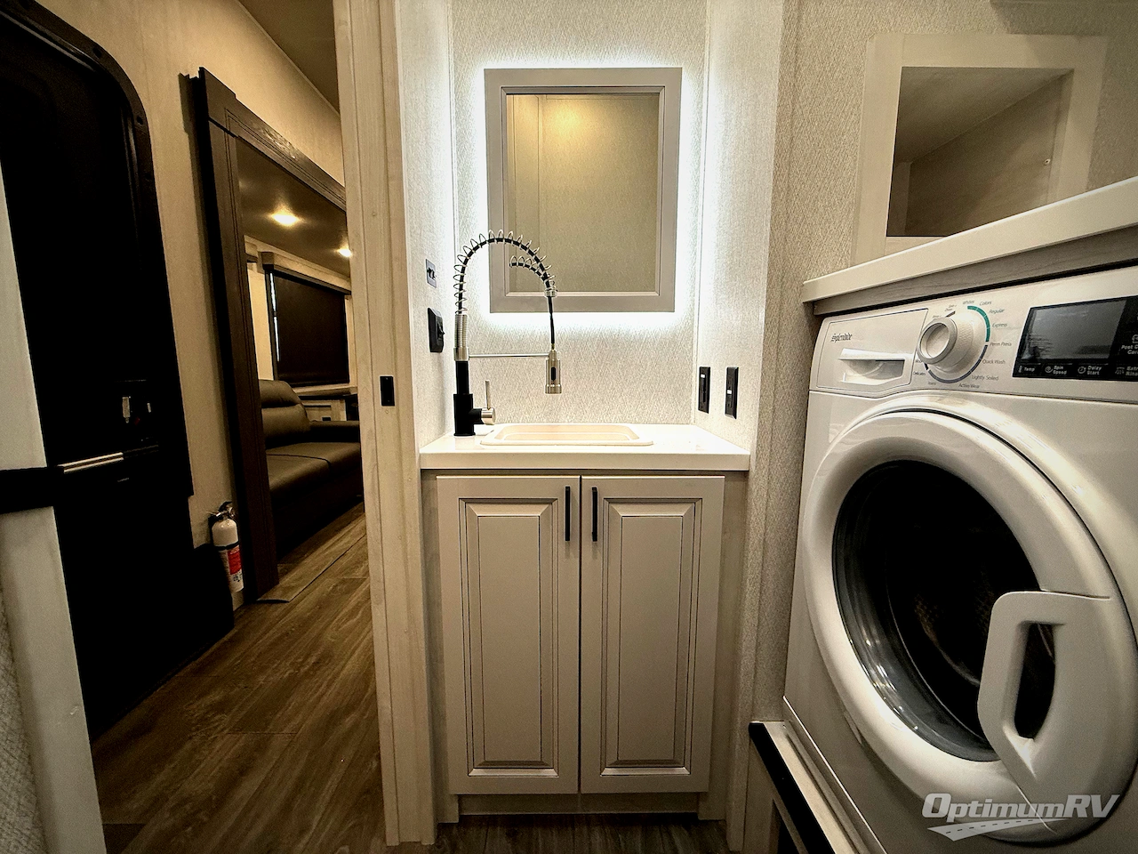 2026 East To West Ahara 395FB Photo 19