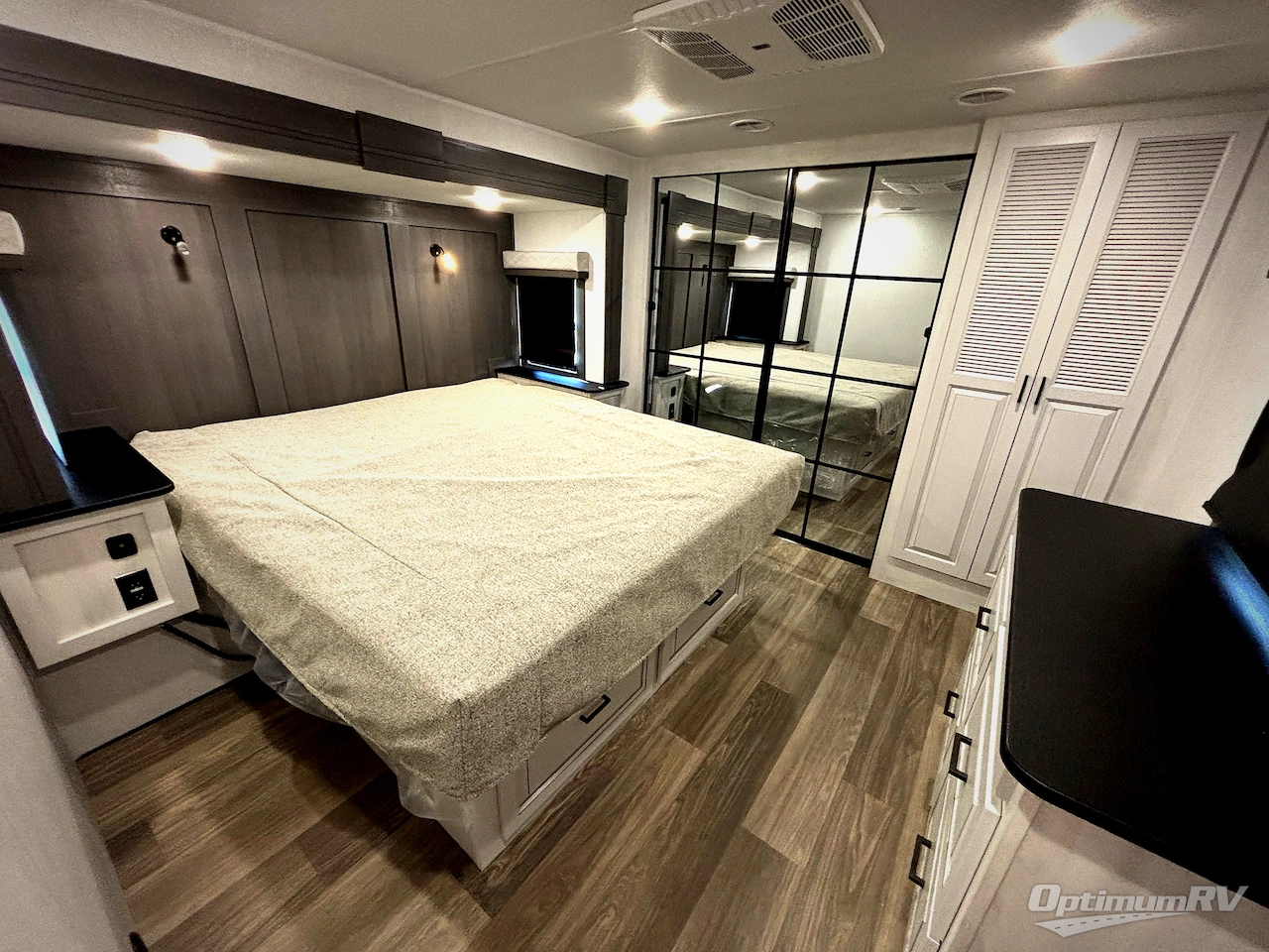 2026 East To West Ahara 365RL Photo 8