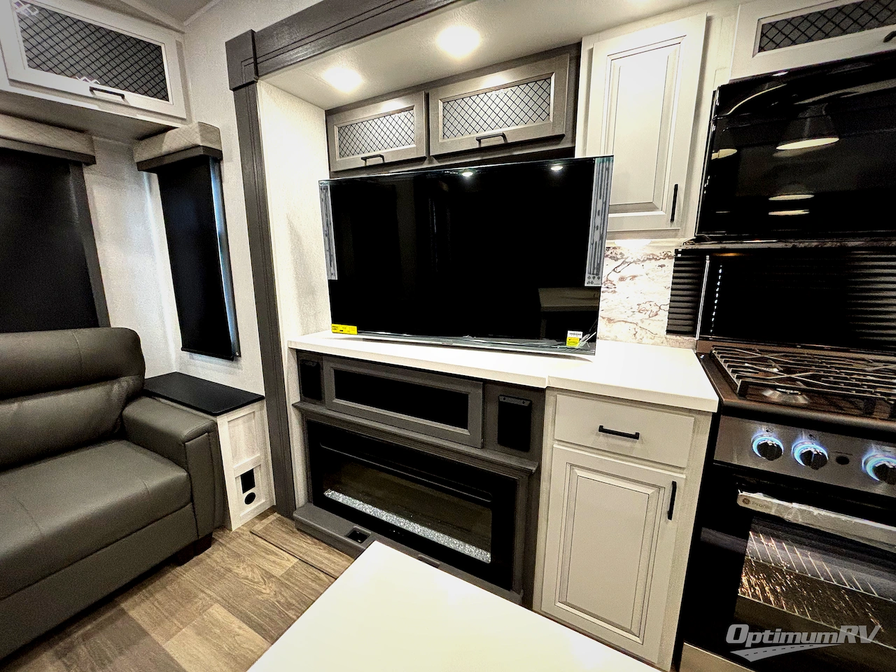 2026 East To West Ahara 365RL Photo 20