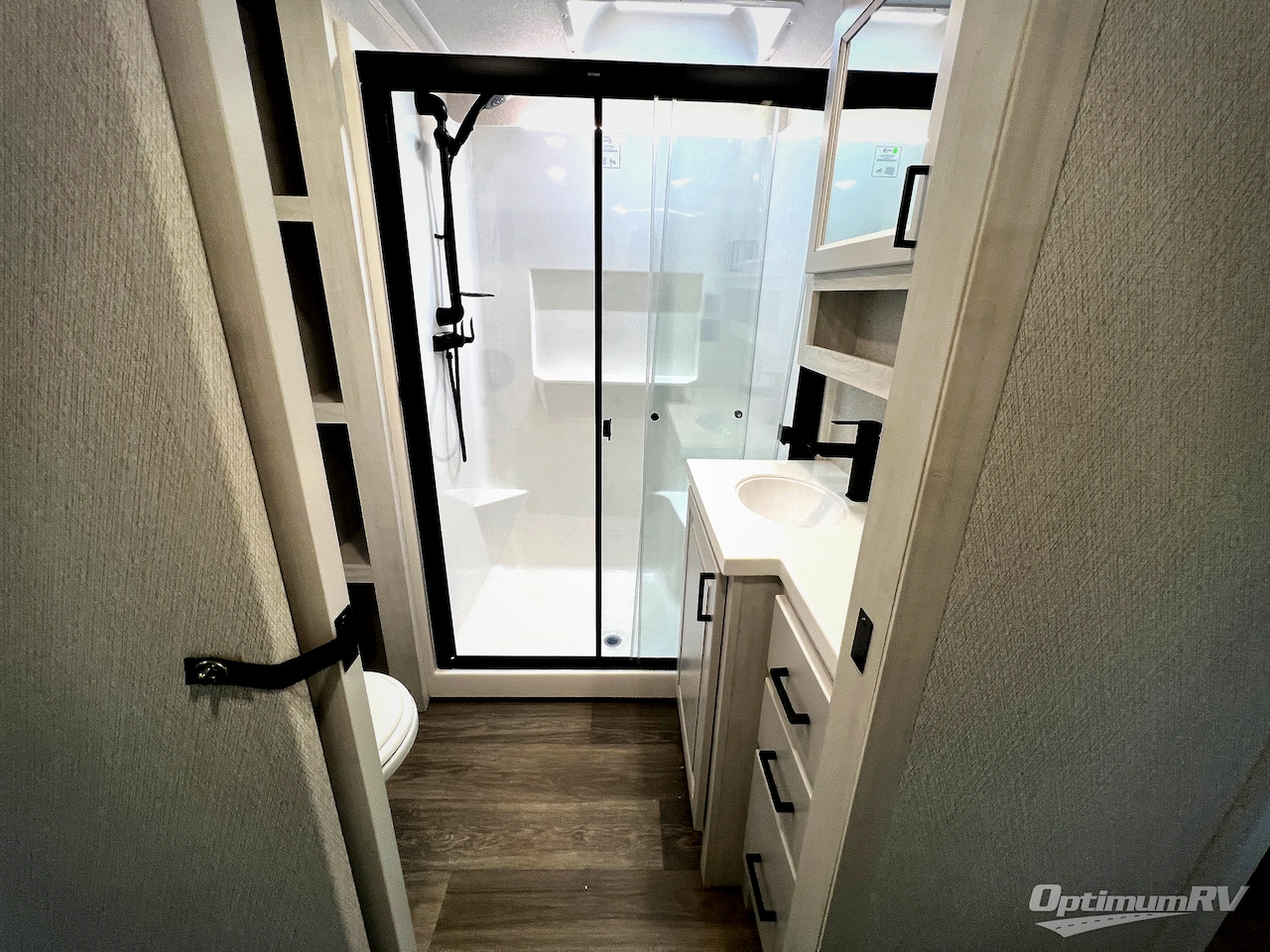 2026 East To West Ahara 385DS Photo 29