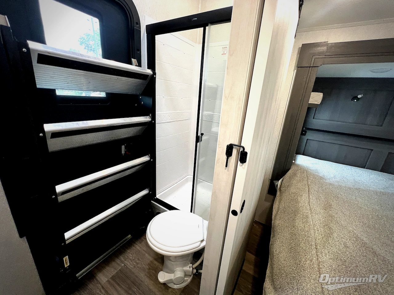 2026 East To West Ahara 385DS Photo 17