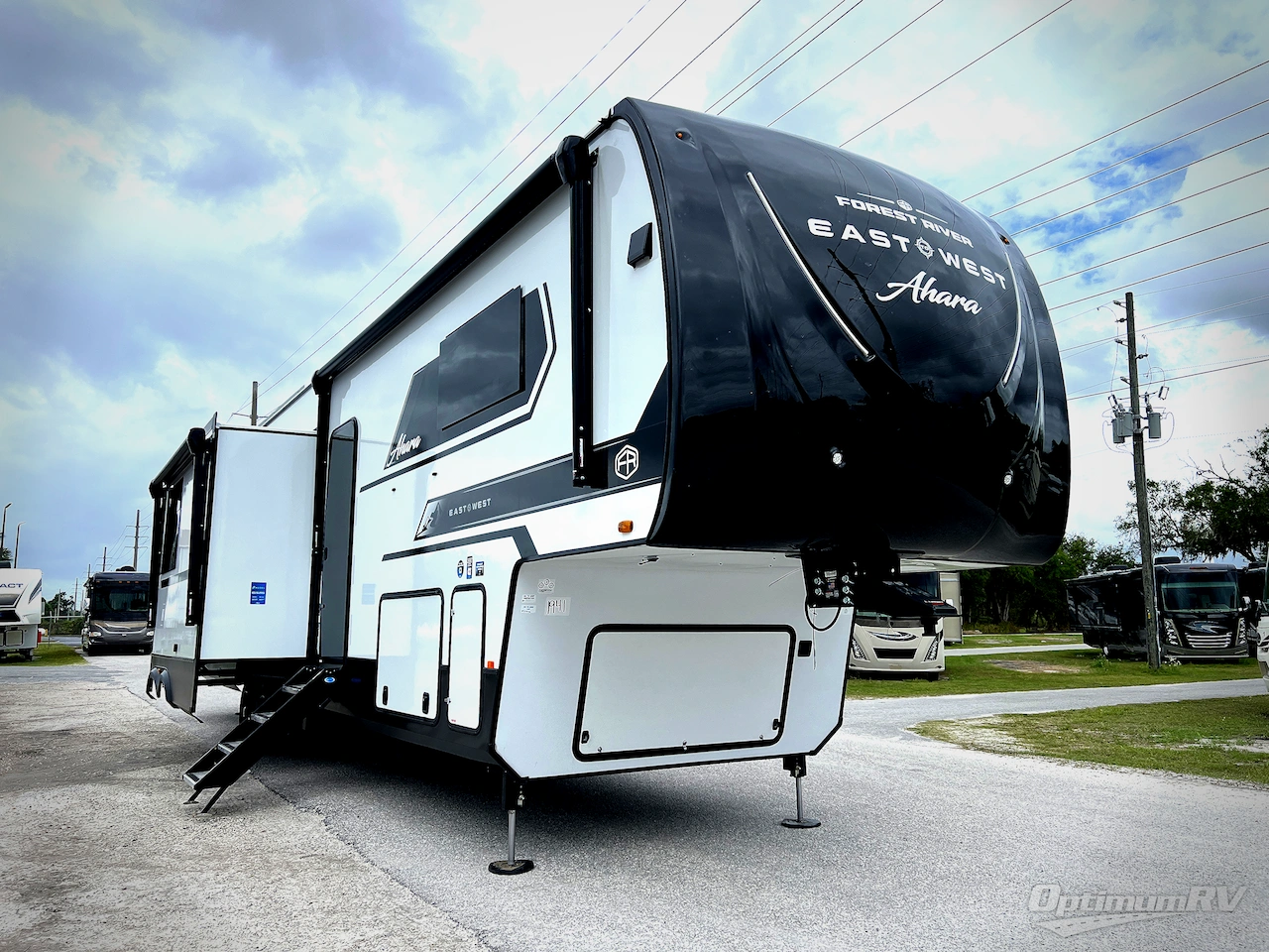 2026 East To West Ahara 385DS Photo 1