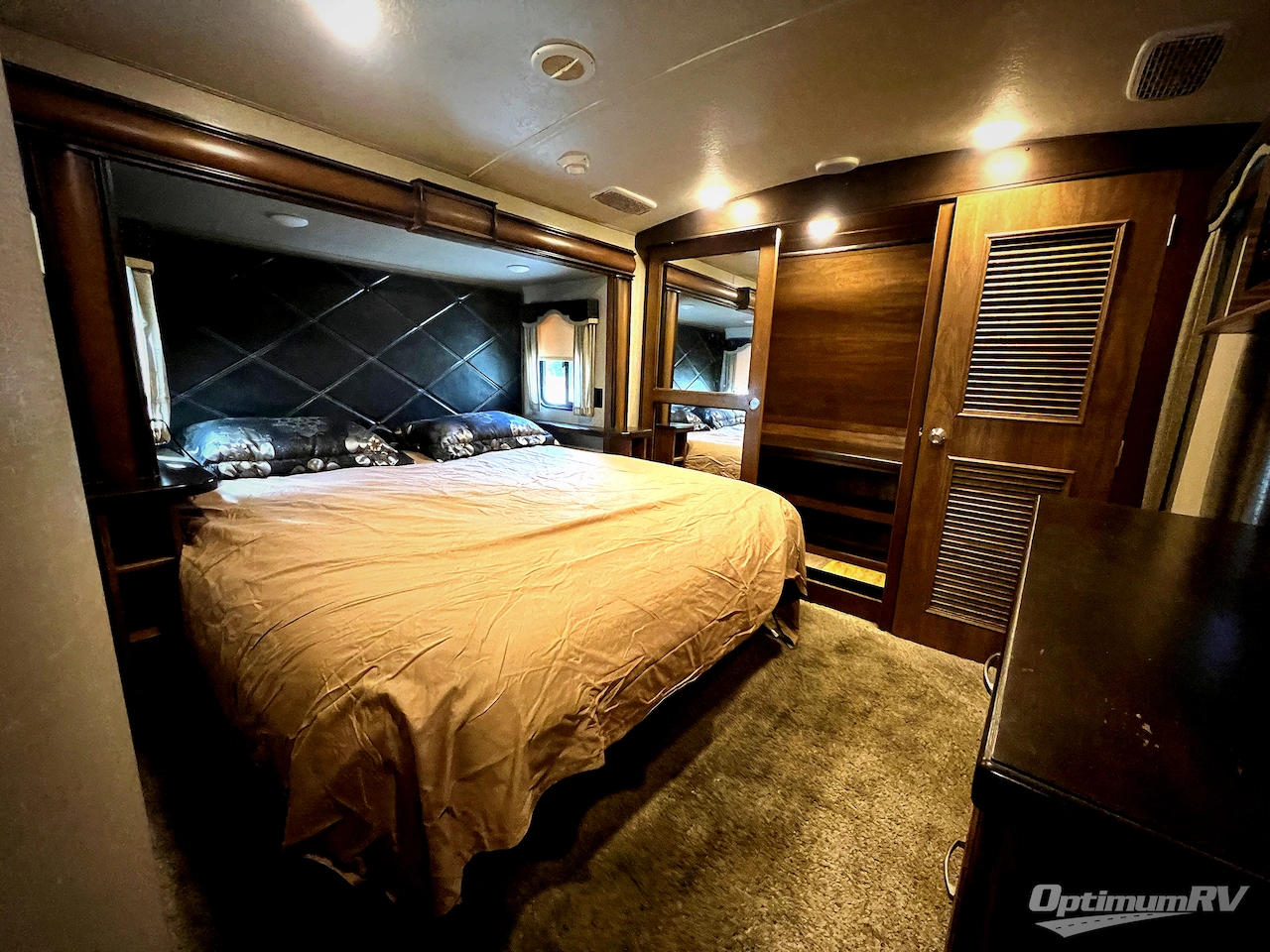 2017 Keystone Montana 3950BR Photo 19