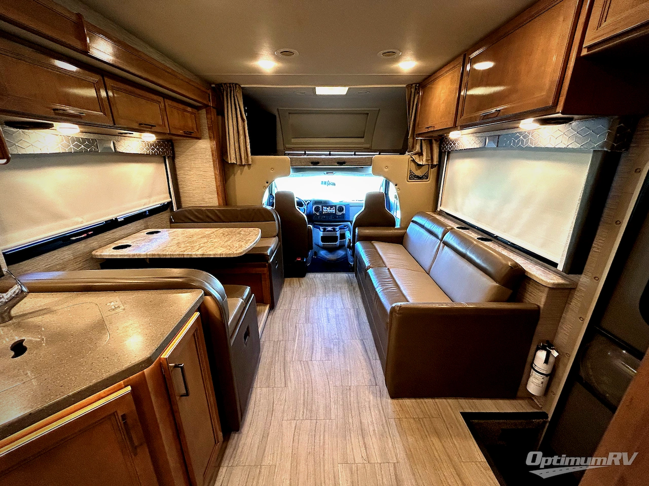 2021 Thor Quantum LF31 Photo 5