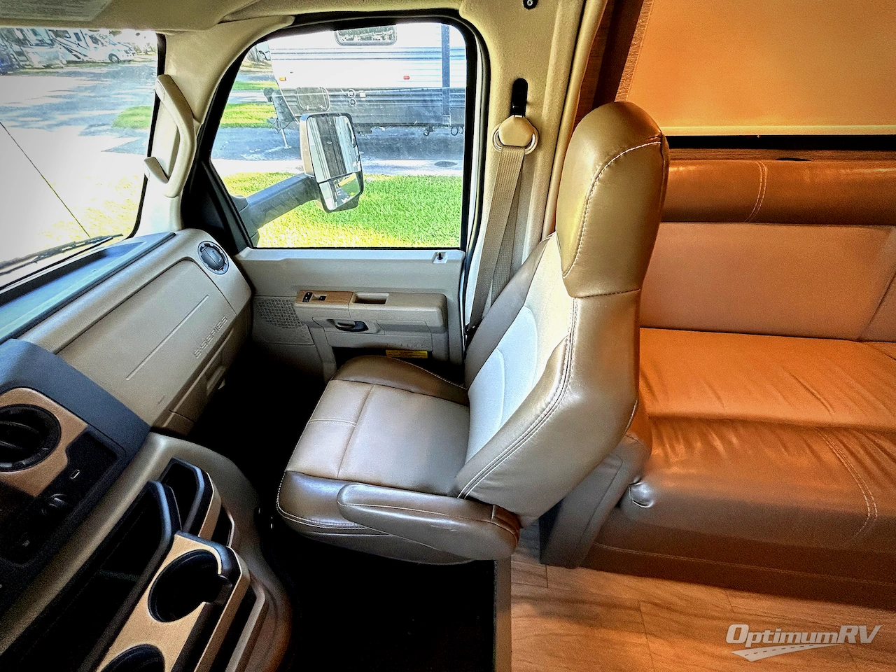 2021 Thor Quantum LF31 Photo 9