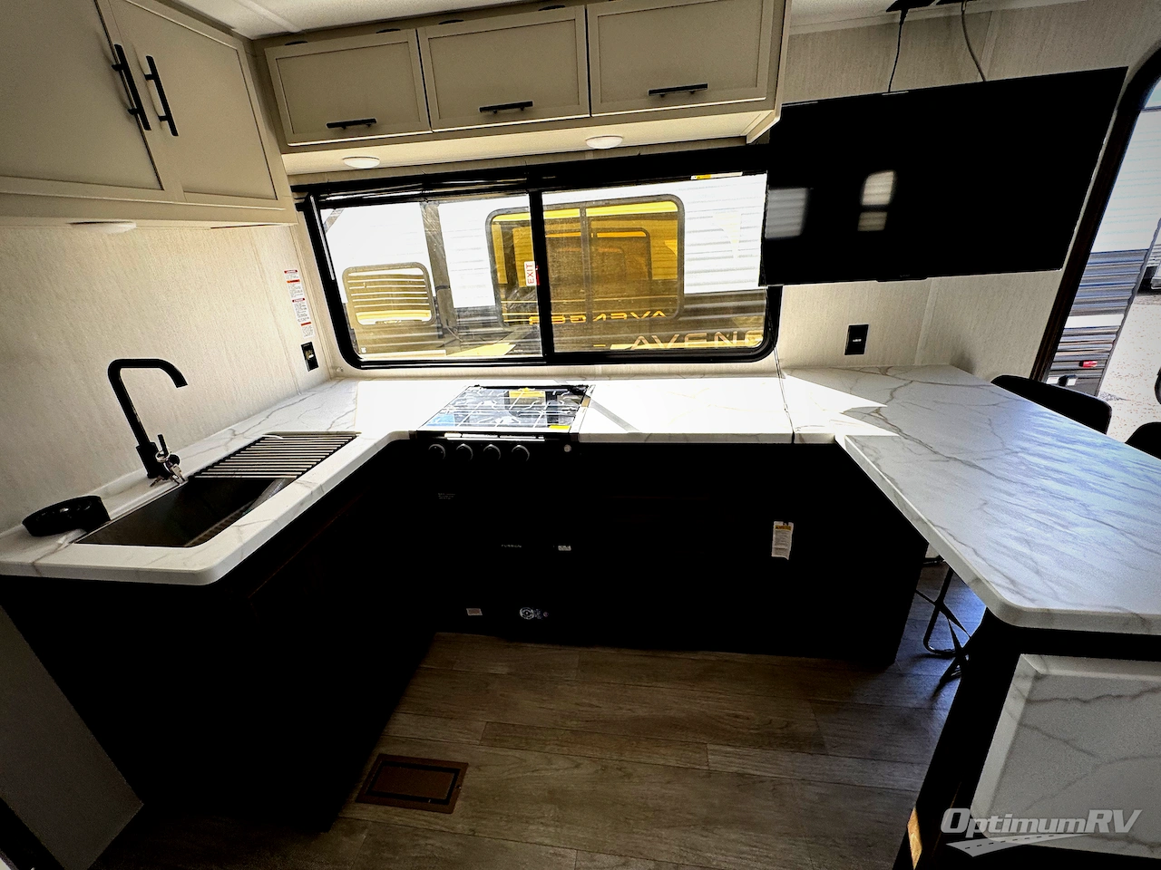 2026 Prime Time Avenger 25MKO Photo 9