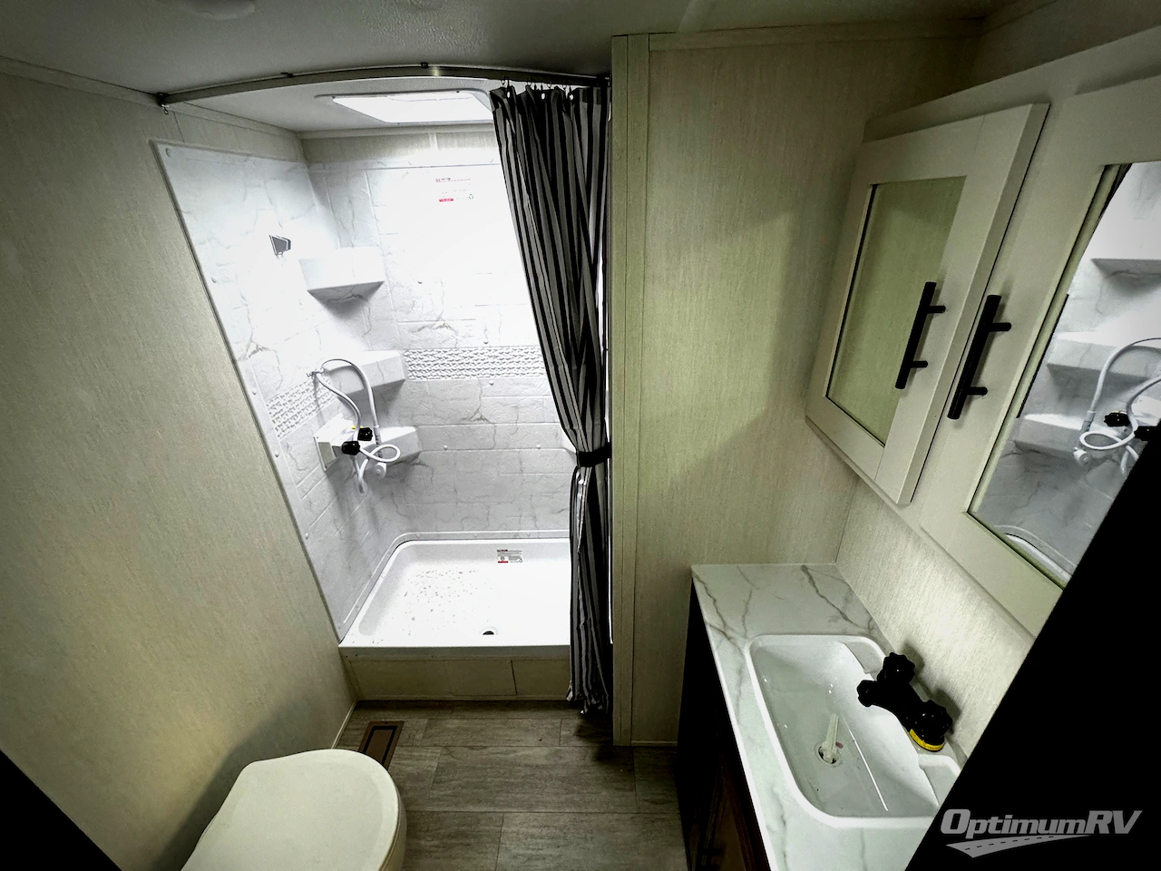 2026 Prime Time Avenger 27REI Photo 14