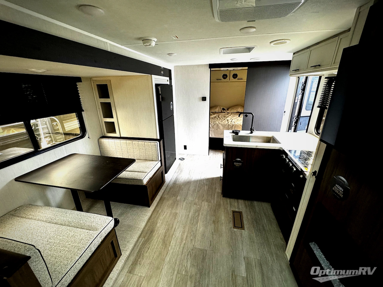 2026 Prime Time Avenger 23BHS Photo 12