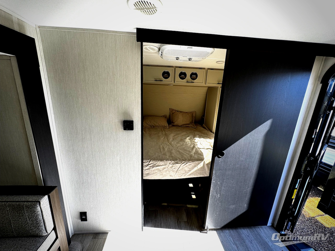 2026 Prime Time Avenger 25RBS Photo 7