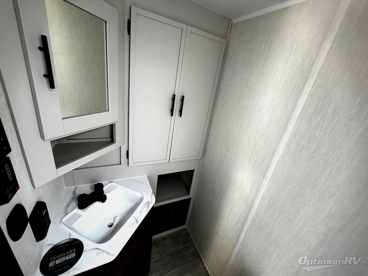 2026 Prime Time Avenger 25RBS Photo 16