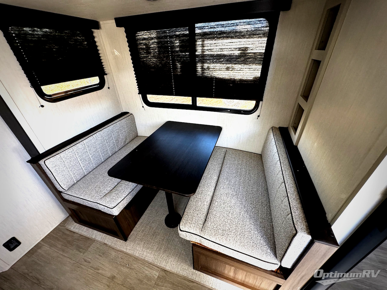 2026 Prime Time Avenger 23BHS Photo 10