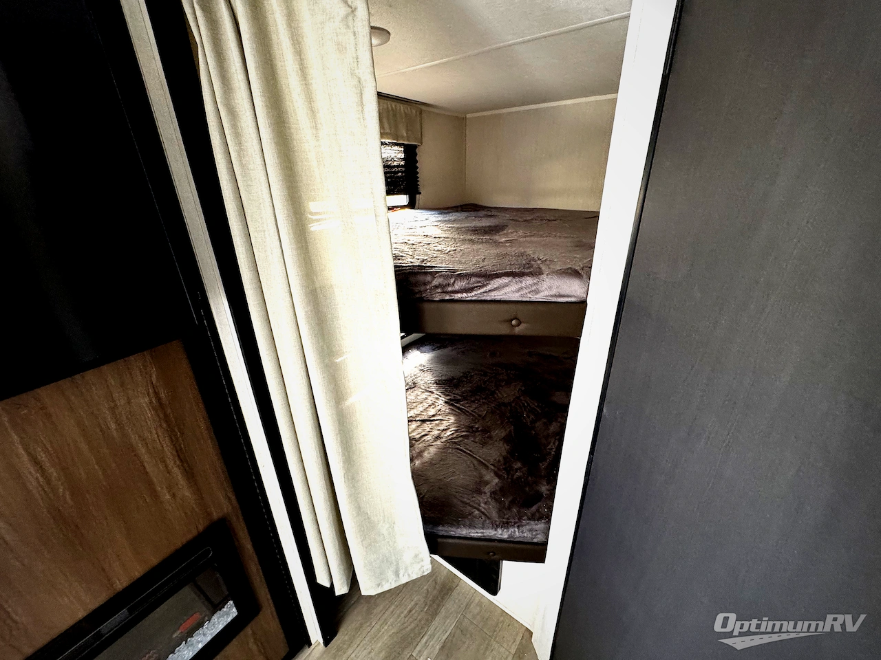 2026 Prime Time Avenger 23BHS Photo 13