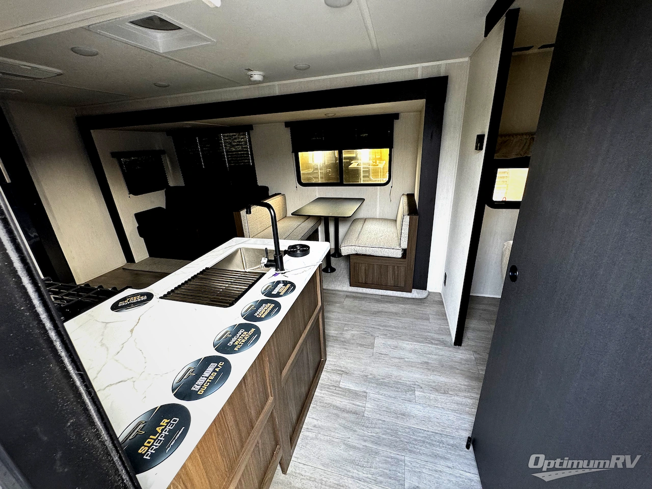 2026 Prime Time Avenger 26DBS Photo 3