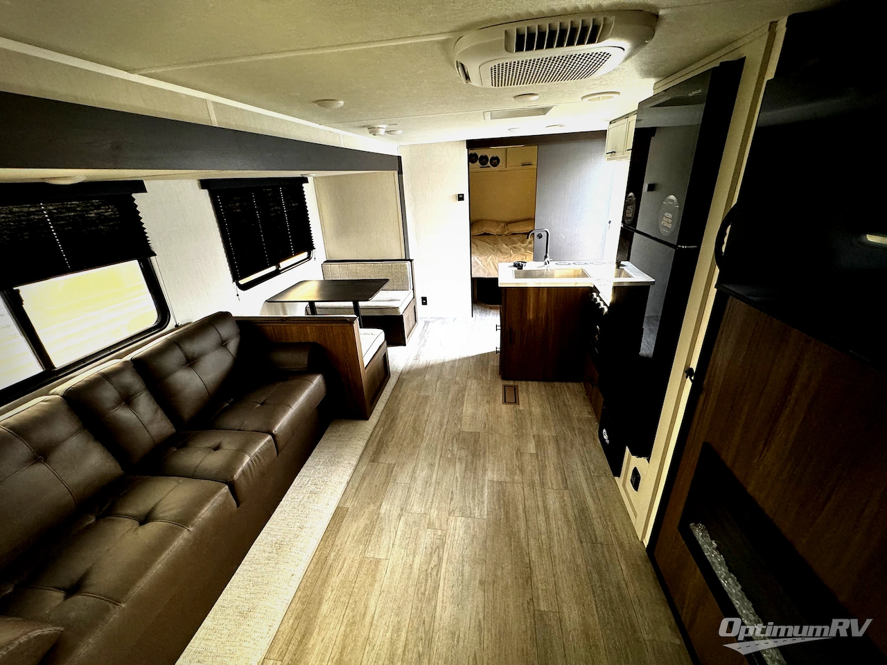 2026 Prime Time Avenger 26DBS Photo 13