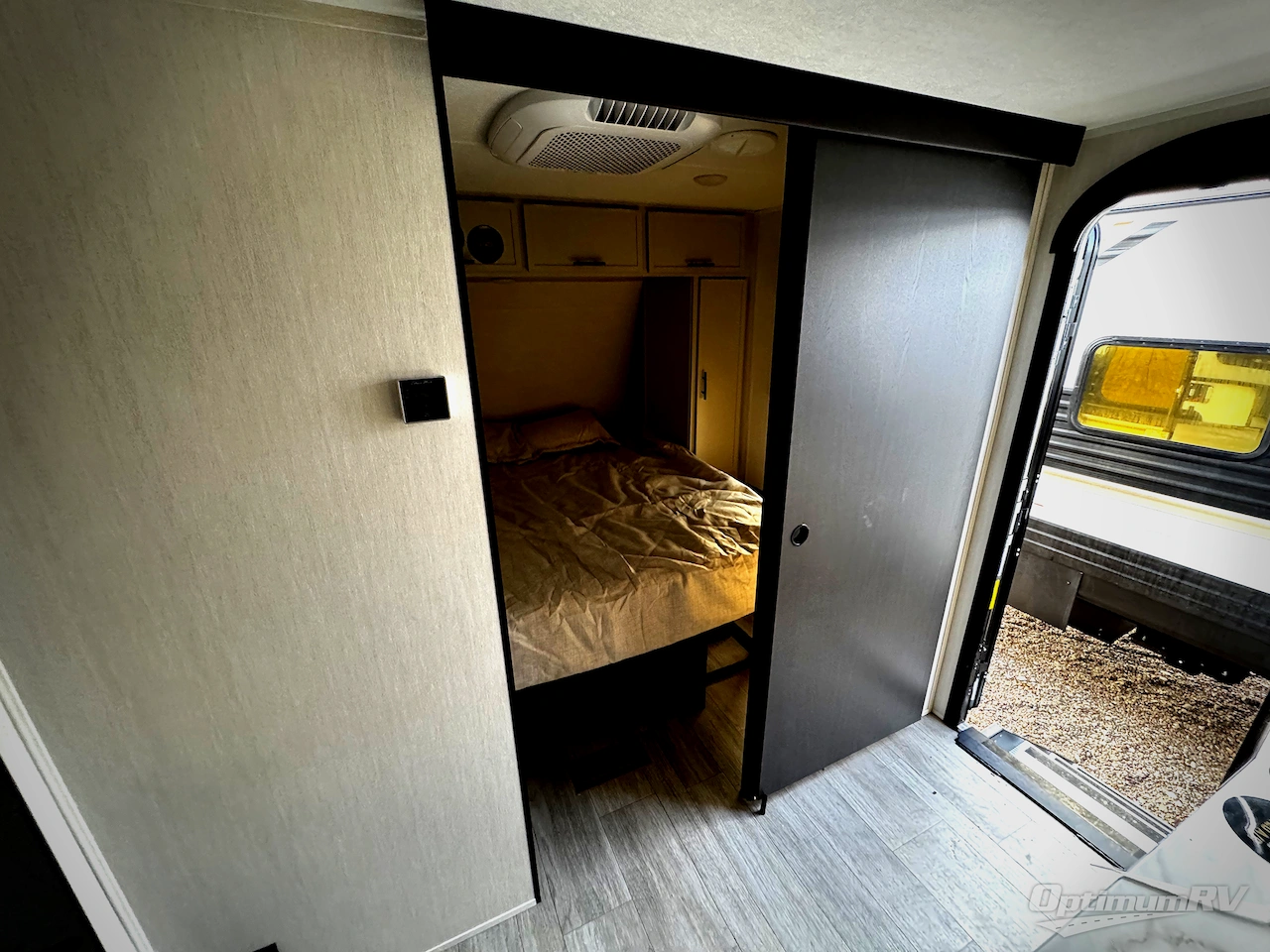 2026 Prime Time Avenger 26DBS Photo 14