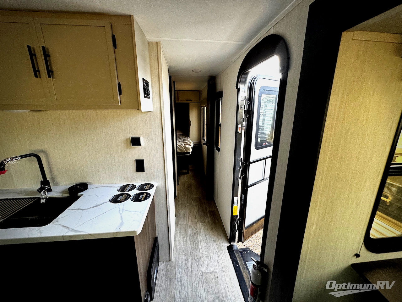 2026 Prime Time Avenger 27REI Photo 13