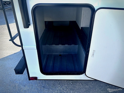 2025 East To West Entrada 2000NSF RV Photo 4