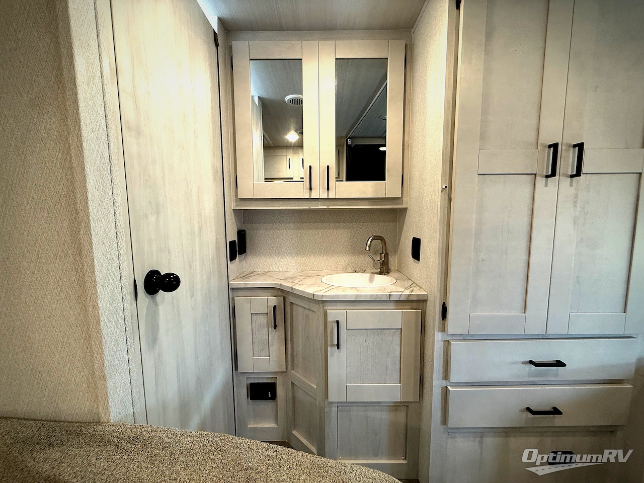 2025 East To West Entrada 2000NSF Photo 15