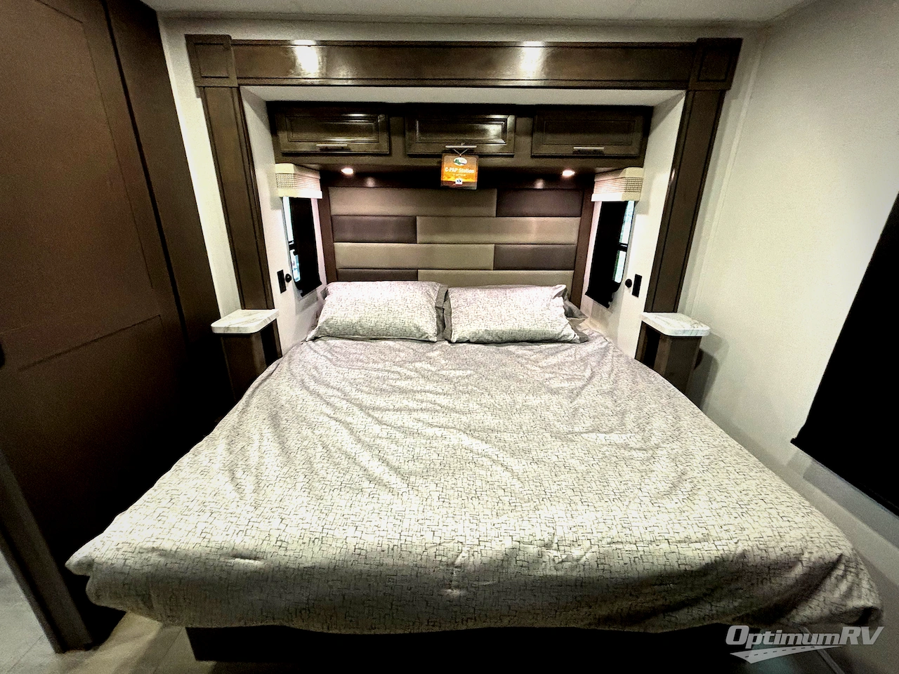 2025 Forest River Georgetown 5 Series 31L5 Photo 18