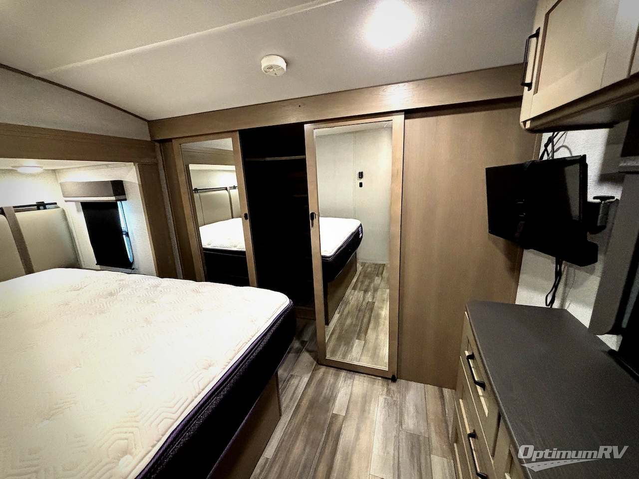 2023 Grand Design Reflection 337RLS Photo 10