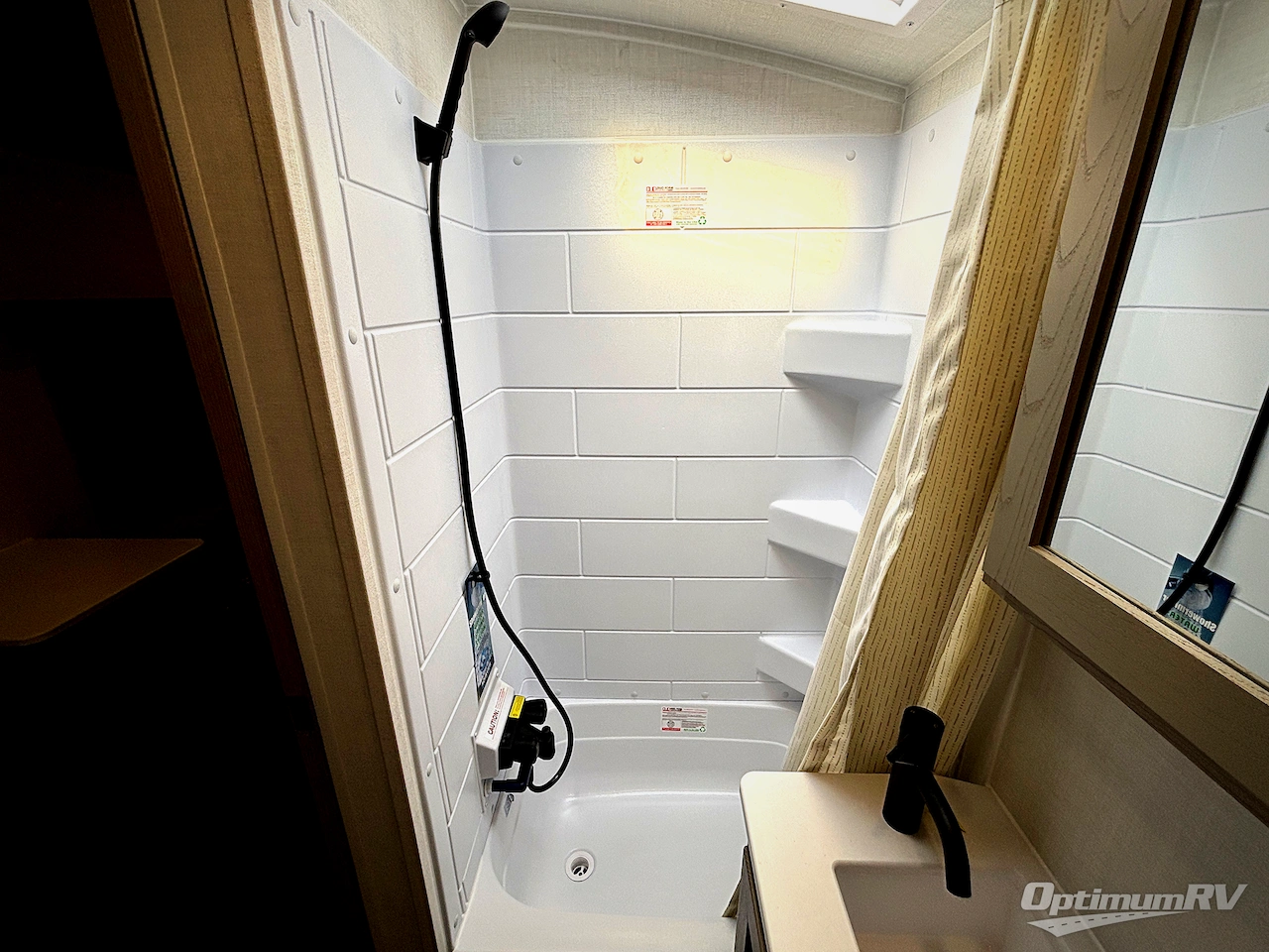 2026 Forest River Flagstaff E-Pro E19RL Photo 9