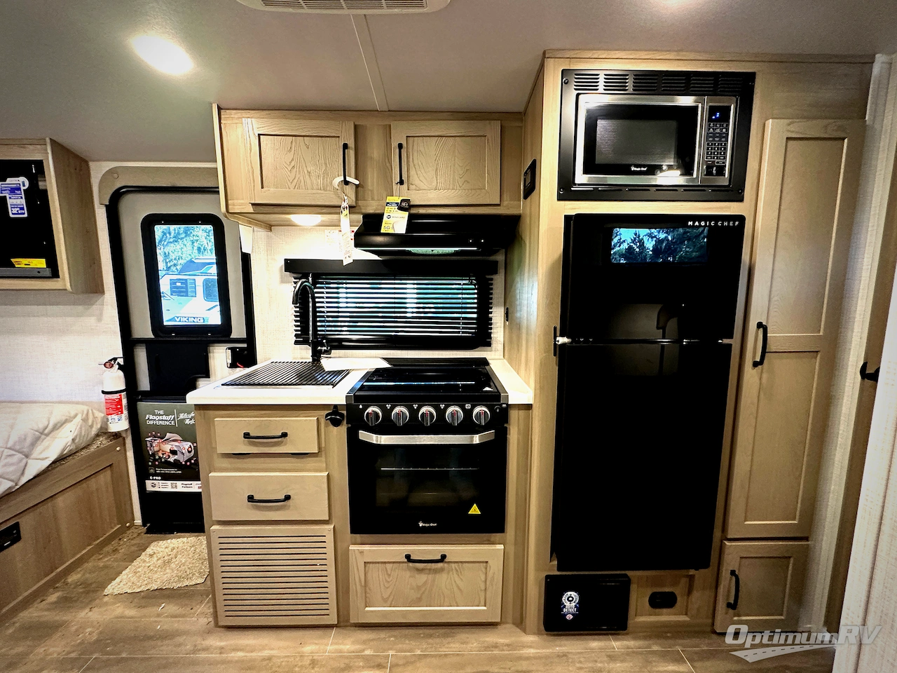 2024 Forest River Flagstaff E-Pro E20BHS Photo 6