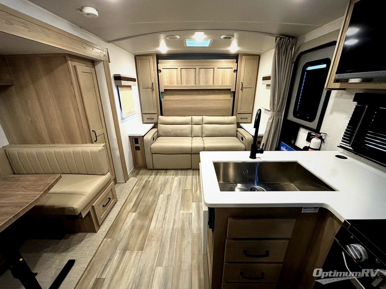 2024 Forest River Rockwood Mini Lite 2109S Photo 5